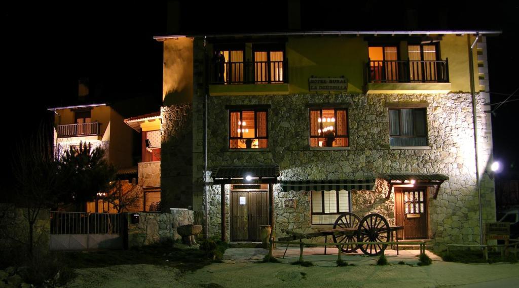 Hotel Rural La Dehesilla Barajas de Gredos Buitenkant foto
