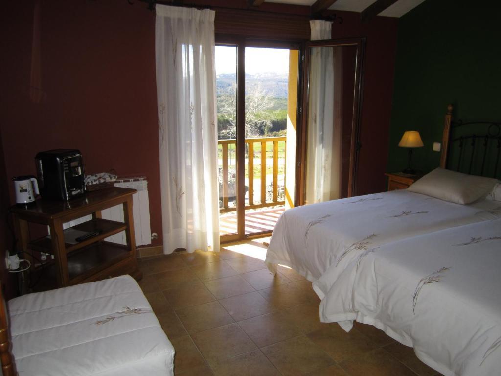 Hotel Rural La Dehesilla Barajas de Gredos Kamer foto