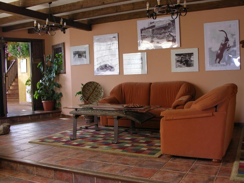 Hotel Rural La Dehesilla Barajas de Gredos Buitenkant foto