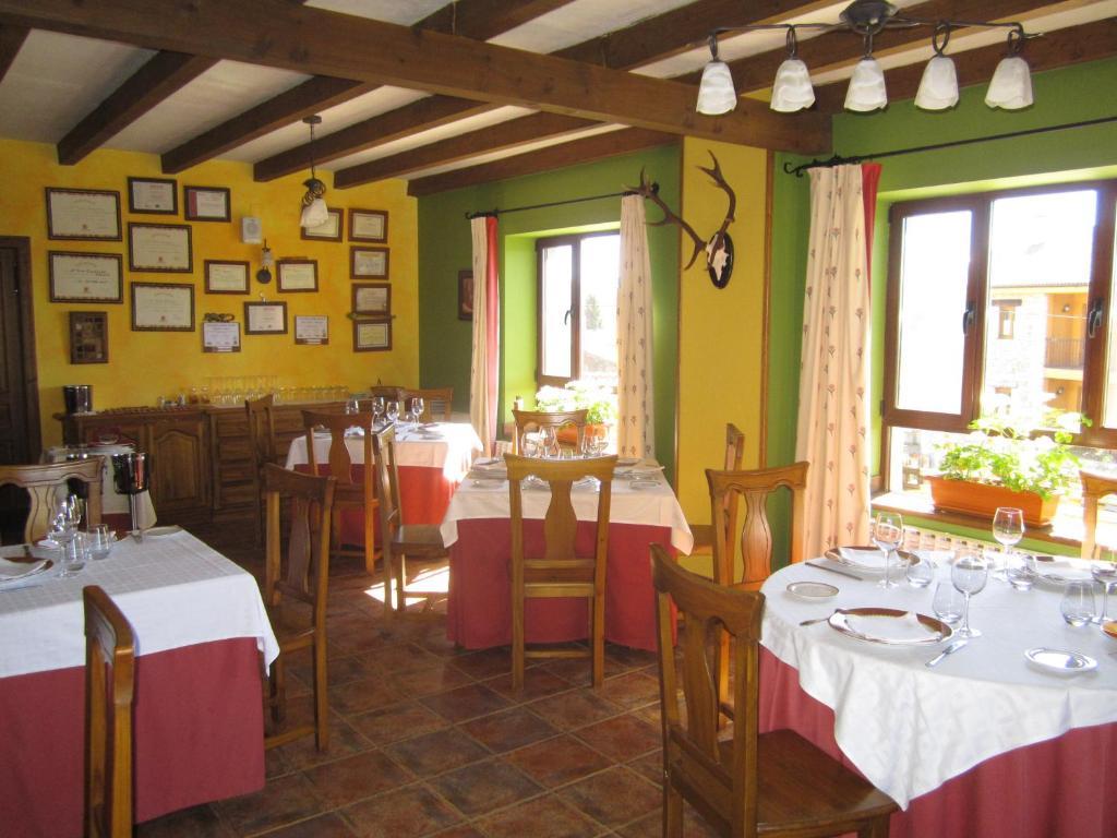 Hotel Rural La Dehesilla Barajas de Gredos Buitenkant foto