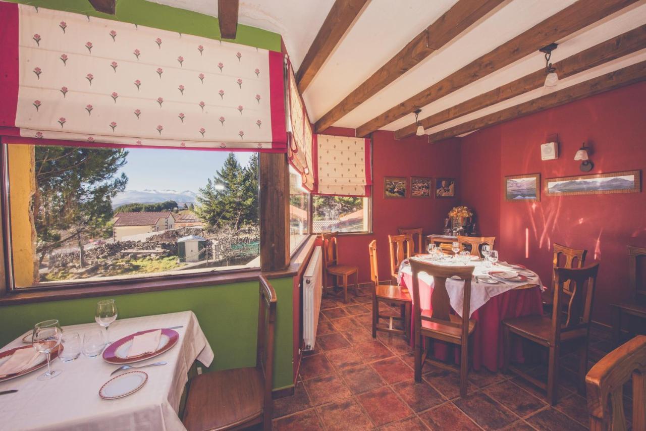 Hotel Rural La Dehesilla Barajas de Gredos Buitenkant foto